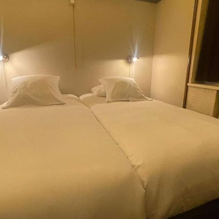 Latroupe Le Berger Hotel Saint-Gilles Kültér fotó
