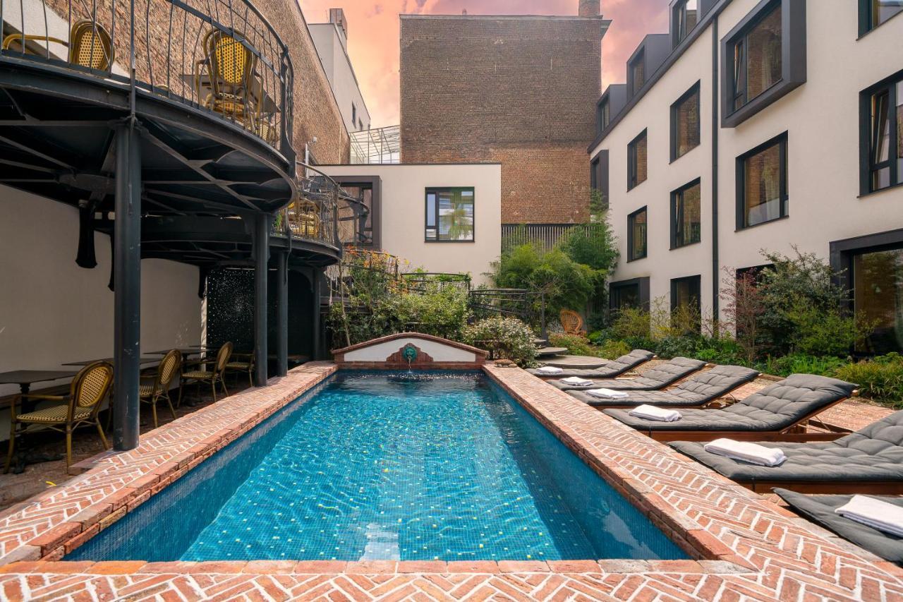 Latroupe Le Berger Hotel Saint-Gilles Kültér fotó